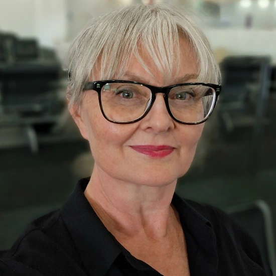 Portrait of Hilary Cinis